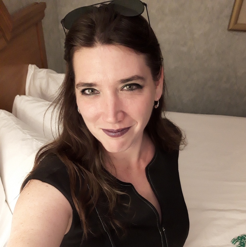 Meet your Posher, Amber